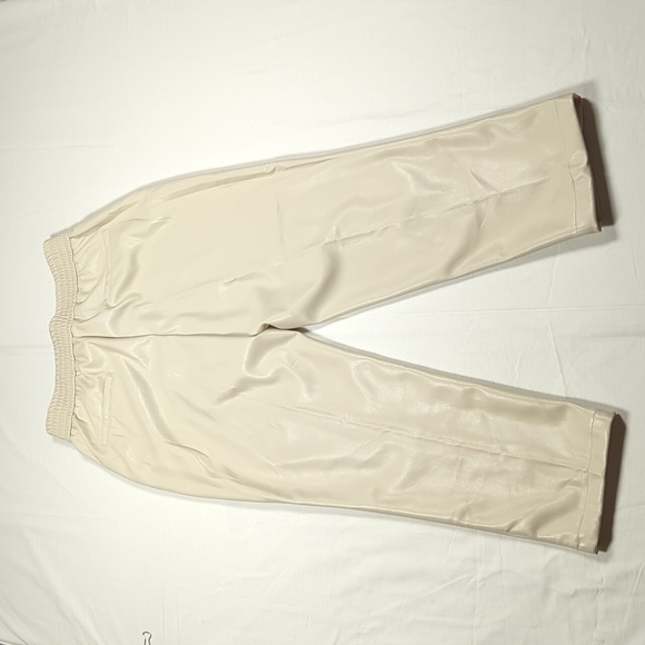 Maison D'Amelie Cream Faux Leather Pants Size 8 - Picture 10 of 11